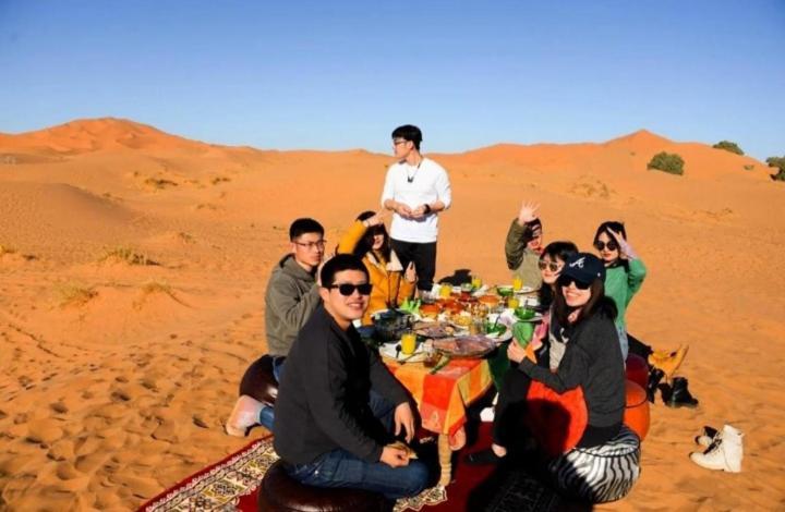 מרזאוגה Desert Berber Fire Camp מראה חיצוני תמונה