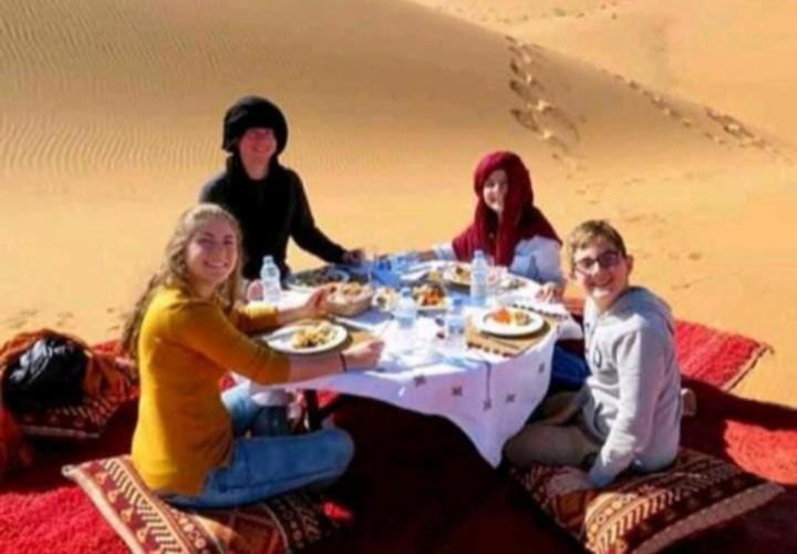 מרזאוגה Desert Berber Fire Camp מראה חיצוני תמונה