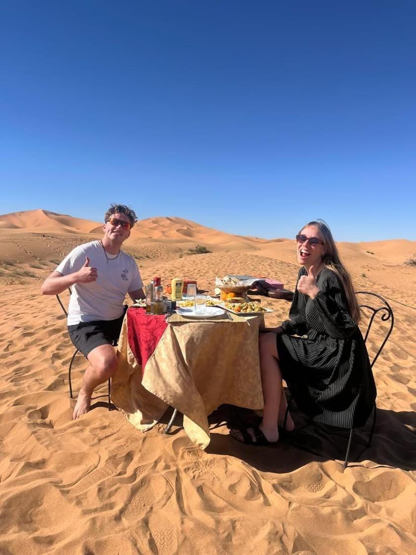 מרזאוגה Desert Berber Fire Camp מראה חיצוני תמונה
